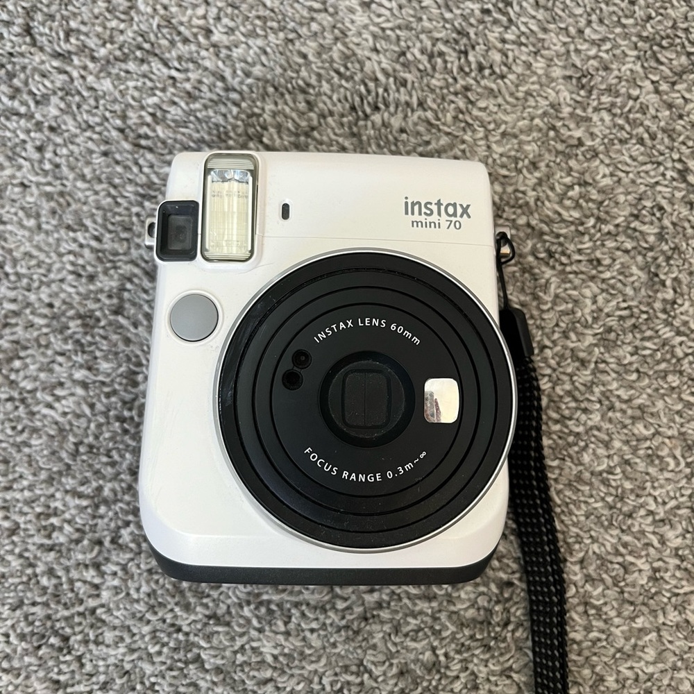 Instax Mini 70 Polaroid Camera